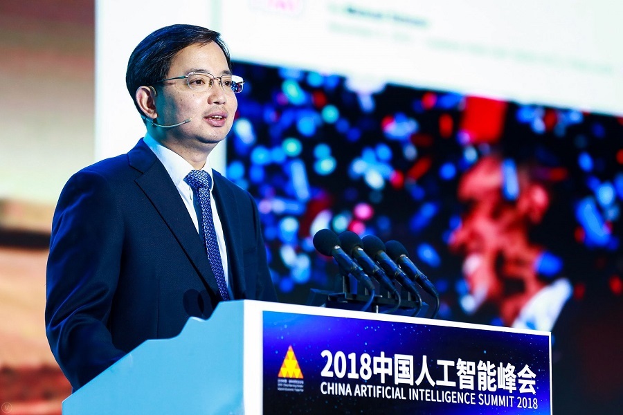 潘云鹤、吴恩达、周志华等众多AI界大咖齐聚南京，他们谈了你不知道的AI未来