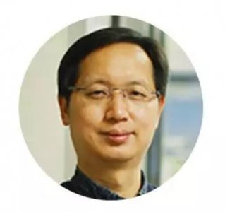 中国AI开发者真实现状：写代码这条路，会走多久？