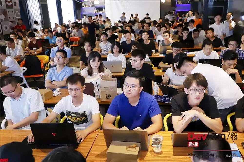 驾乘华为云 成就 AI 开发者的不凡