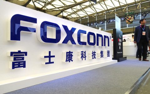 富士康推出台湾省首款 AI 推理大模型 “FoxBrain”