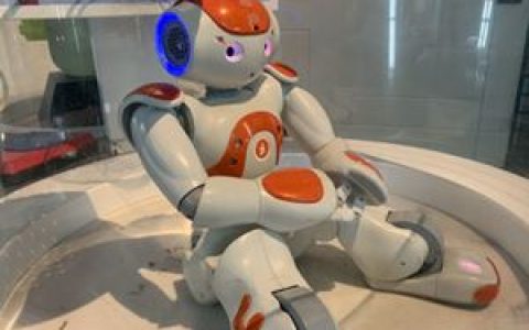 前小鹏高管创办 AI 陪伴机器人公司，成功融资千万元！