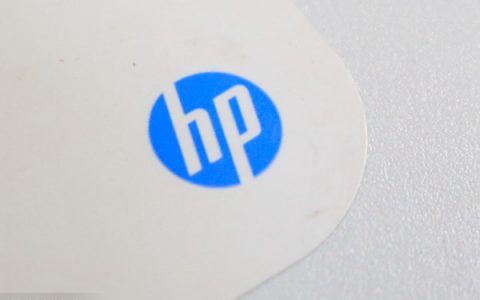 ​HP 推出全新 AI 笔记本，助力英国员工提升工作效率
