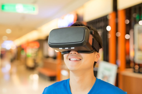 VR眼镜 虚拟现实